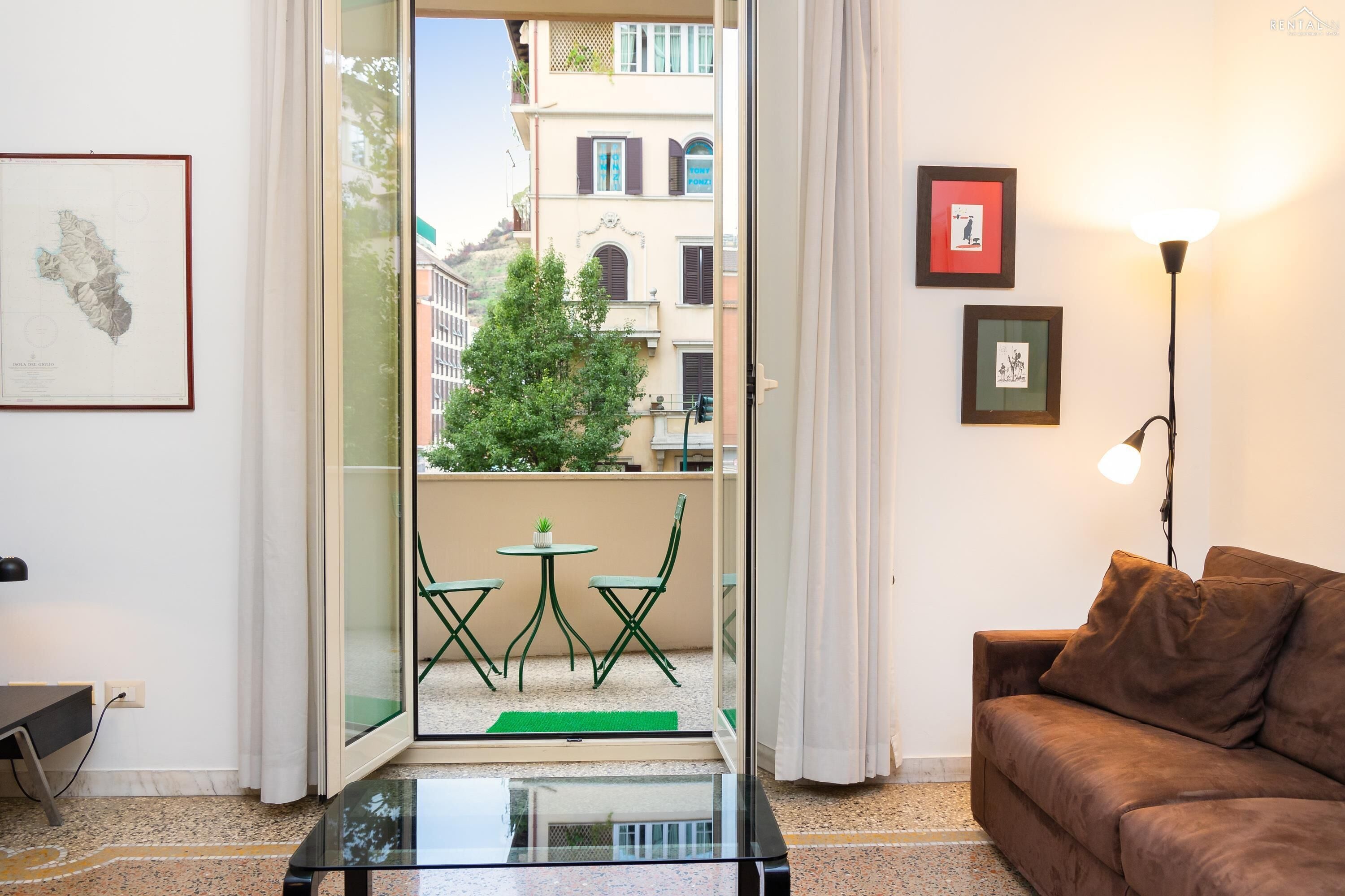 Apartment | Living area