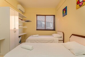 เบสิกอพาร์ทเมนท์ | 3 ห้องนอน