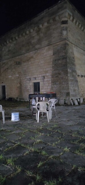 屋外ダイニングエリア