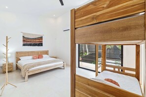 4 bedrooms, desk, iron/ironing board, travel cot