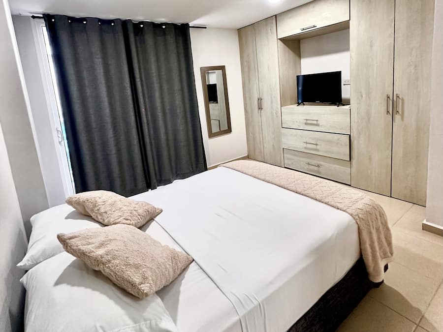 Standard Double Room | Desk, laptop workspace, iron/ironing board, free WiFi