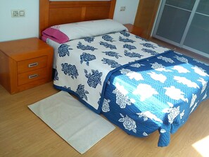 1 bedroom, iron/ironing board, bed sheets - APARTMENT FOR RENT IN LAXE (laxe)