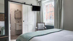 Standard Double Room - The Bear Hotel (Wareham)