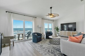 スマートテレビ、ステレオ、PC モニター