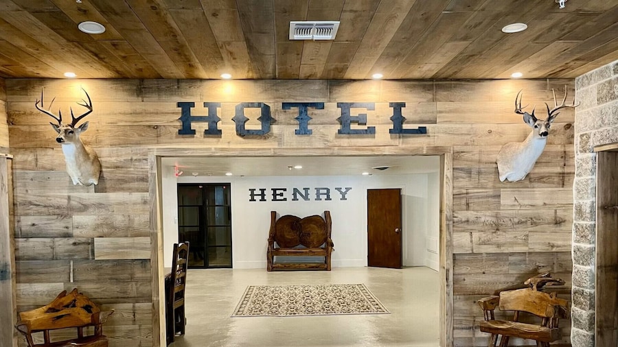 The Hotel Henry