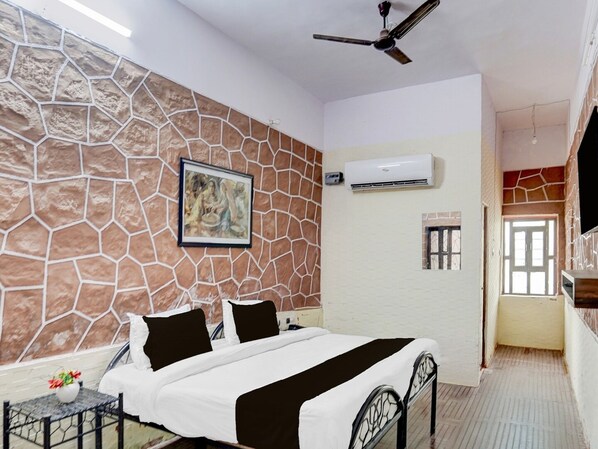 House | 1 bedroom