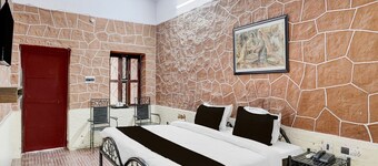 Townhouse Rampura Rawat Resort