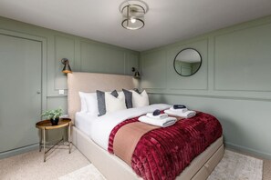 2 bedrooms, WiFi, bed sheets - The Bruce's Quarter by The Wallace Monument (Stirling)