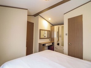 2 soverom, individuelt dekorert og individuelt innredet