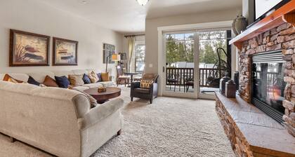 NEW! Spacious Elegance-Kirkwood-Timber Ridge 3 Bedroom