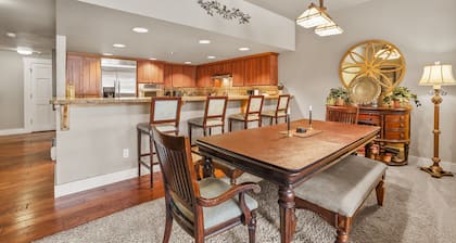 NEW! Spacious Elegance-Kirkwood-Timber Ridge 3 Bedroom