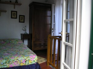 1 chambre, fer et planche à repasser, Wi-Fi