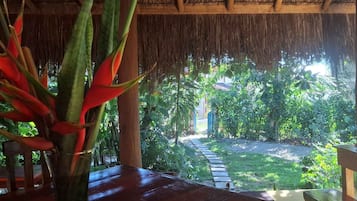 Chambre Double Deluxe, 1 lit double, vue jardin | Vue de la chambre