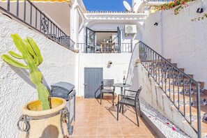 Villa (2 Bedrooms) | Exterior