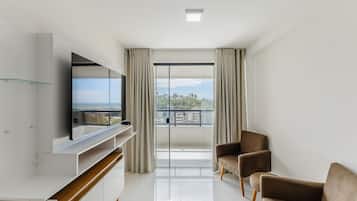 Basic Apartment | Living area