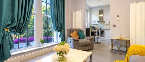 Exclusive Apartment | Living area