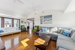 Smart TV, DVD player, books, computer monitors