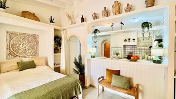 1 bedroom, iron/ironing board, WiFi, bed sheets