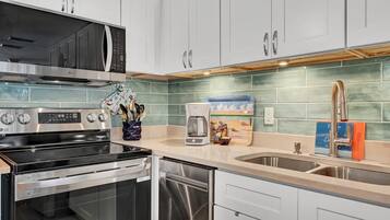 Microwave, oven, stovetop, dishwasher