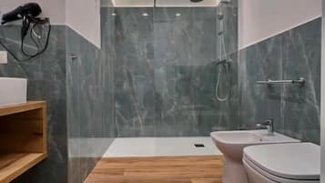 Deluxe-Doppelzimmer, Meerblick | Badezimmer