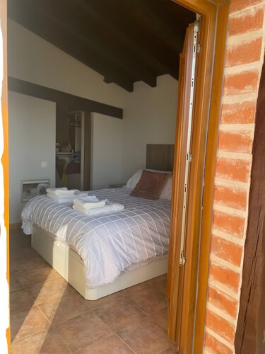 Chalet 'Txatonea' with Mountain View, Private Terrace and Wi-Fi