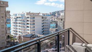 Comfort Quadruple Room | Terrace/patio