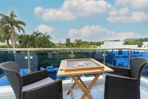 Outdoor dining - Apartment close to everything in puerto plata, ideal for the family. (Puerto Plata)