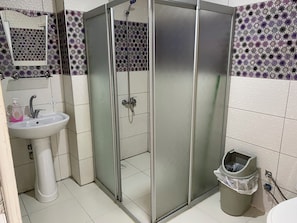 Handtücher, Toilettenpapier