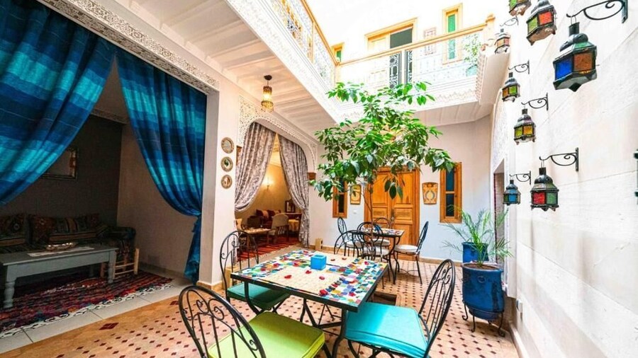 Riad Kiyanjana