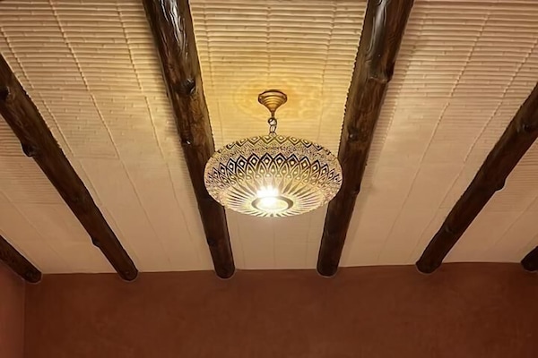 Superior kamer, 1 twee- of 2 eenpersoonsbedden | Een kluis op de kamer, een strijkplank/strijkijzer, gratis wifi