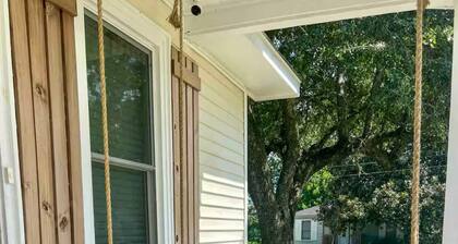 Palmetto Cottage