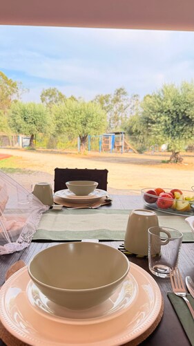 Country House 'Herdade Do Corval' with Mountain View, Wi-Fi and Air Conditioning