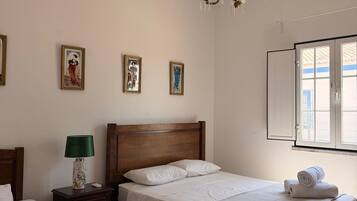 3 bedrooms, WiFi, bed sheets
