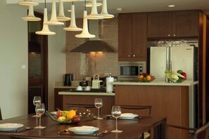 Appart'hôtel, 3 chambres, accessible aux personnes à mobilité réduite | Intérieur