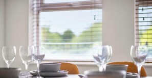 Dining - Drakeway House, Reading (Berkshire)