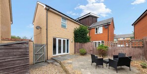Terrace/patio - Drakeway House, Reading (Berkshire)