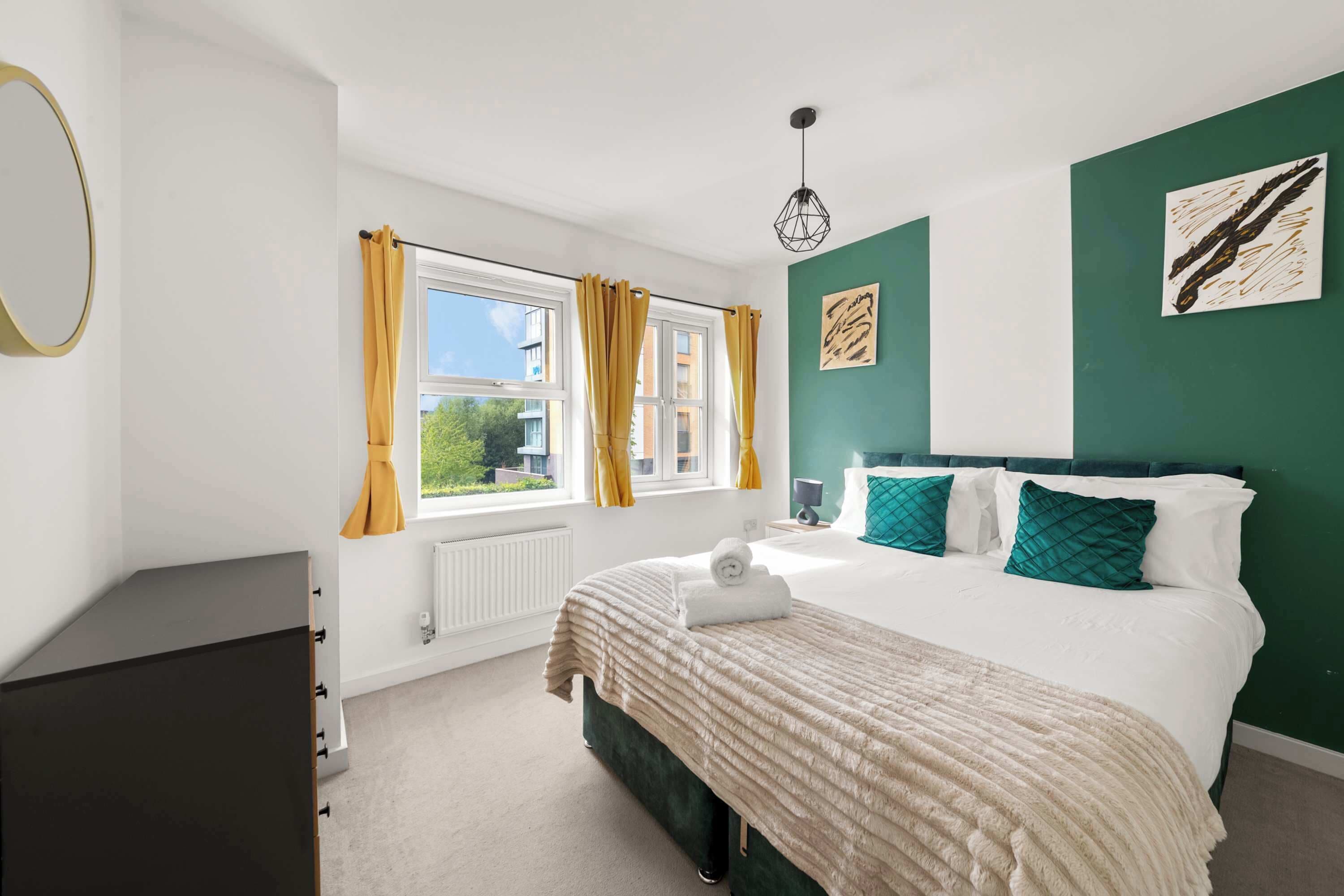 3 bedrooms, iron/ironing board, travel crib, WiFi