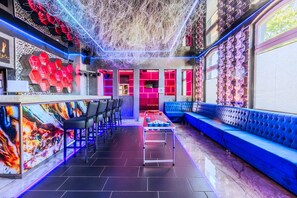 Bar (in der Unterkunft)
