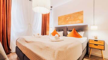 12 slaapkamers, een bureau, wifi, beddengoed