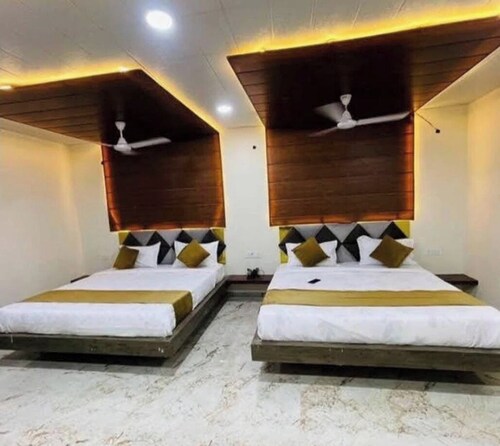 Hotel Dhana Lakshmi Bliss