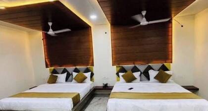 Hotel Dhana Lakshmi Bliss