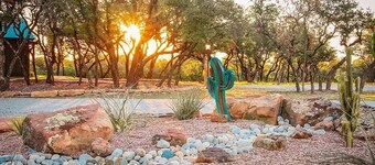 Spacious 12-Bedroom Resort in Graham Texas  - sleeps 40