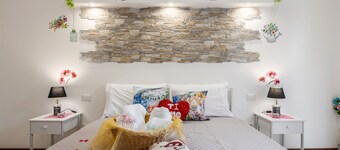 Guest House 'Sole e Amore' with Balcony, Wi-Fi and Air Conditioning