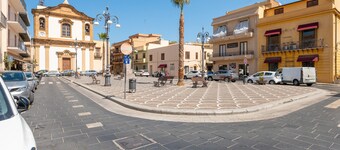 Guest House 'Sole e Amore' with Balcony, Wi-Fi and Air Conditioning