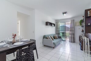 Apartment | 2 bedrooms - Apartment With Balcony in Recreio Sa907 (Rio de Janeiro)