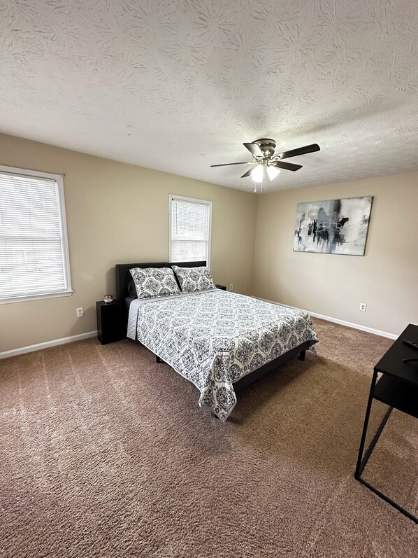 2 bedrooms, iron/ironing board, WiFi, bed sheets