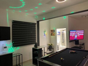 Spielezimmer