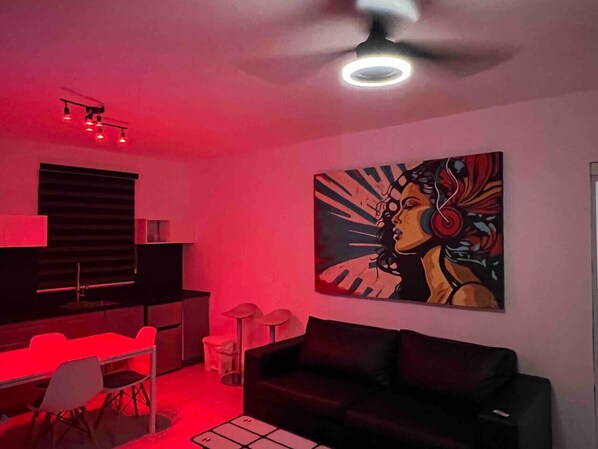 TV, stereo - 1 bedroom Penthouse @Pyramid (Sosúa)