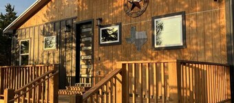 Cozy Cottage Retreat in Nature