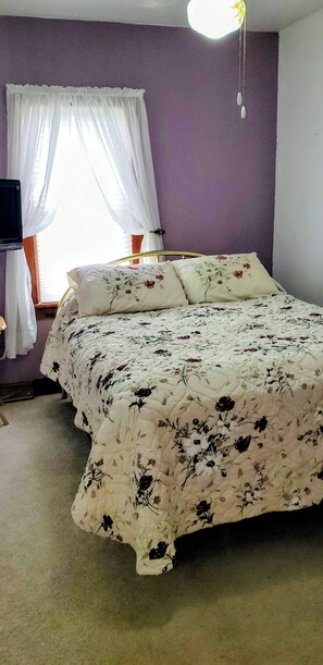 2 chambres, bureau, literie fournie